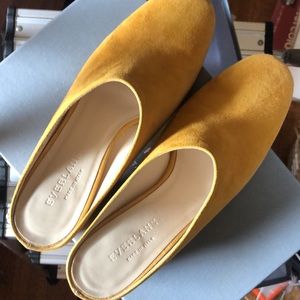 Everlane mustard yellow suede mules